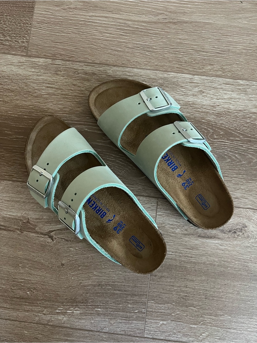NWT Women’s Arizona Birkenstocks